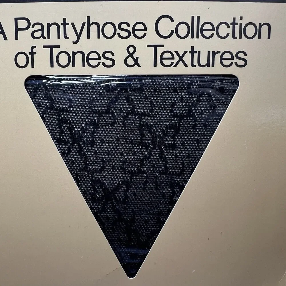 VTG  Burlington Leg Looks Textured Pantyhose Rose & Bow Lace Summer Net Sz M